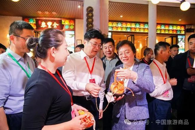 1707016125230037052.jpg 1707016125230037052.jpg